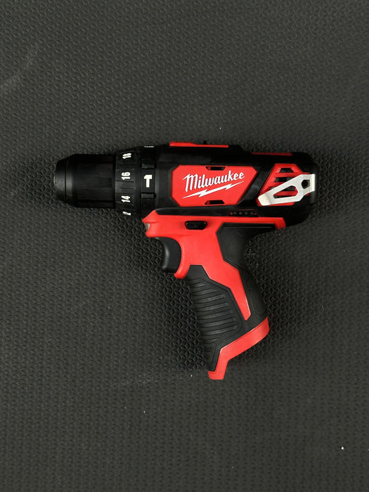 Milwaukee M12 BPD-0 M12