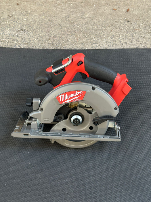 Milwaukee M18 CCS55