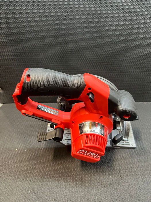 Sega Circolare Milwaukee M12 CCS44-0